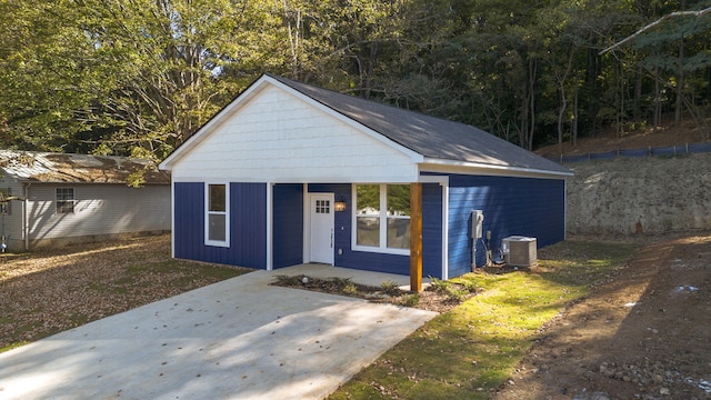 view of front of house with central AC unit