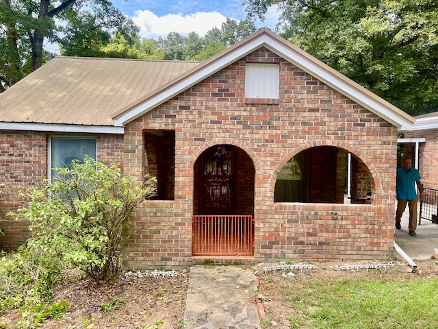 view of front of house