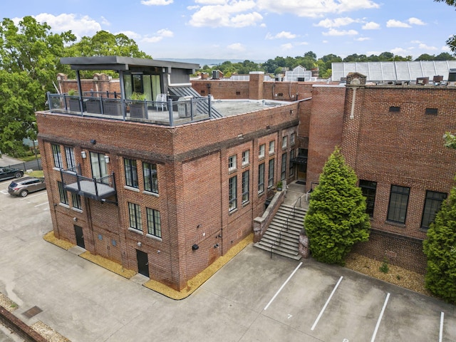 view of building exterior