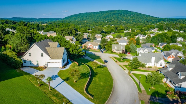 bird's eye view featuring a mountain view