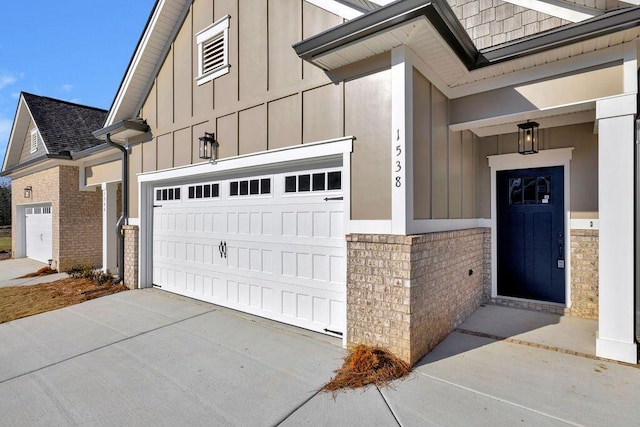 property entrance featuring a garage