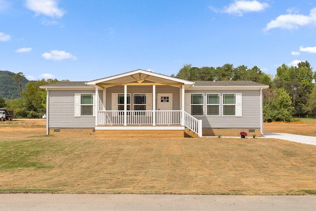 view of front of house featuring covered porch