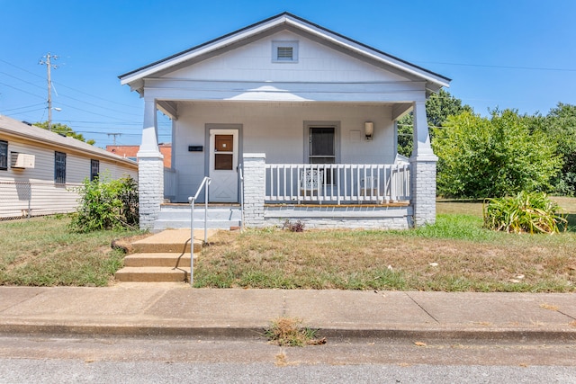 view of front of property featuring a porch