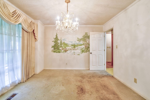 unfurnished room with a textured ceiling, light colored carpet, a healthy amount of sunlight, and an inviting chandelier