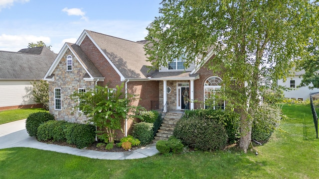 view of front of house with a front yard