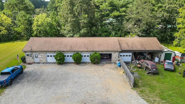 view of front of house with a front lawn