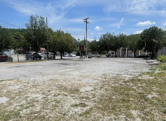 630 Shallowford Rd, Chattanooga, TN 37411