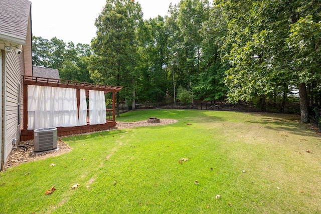 view of yard featuring central AC