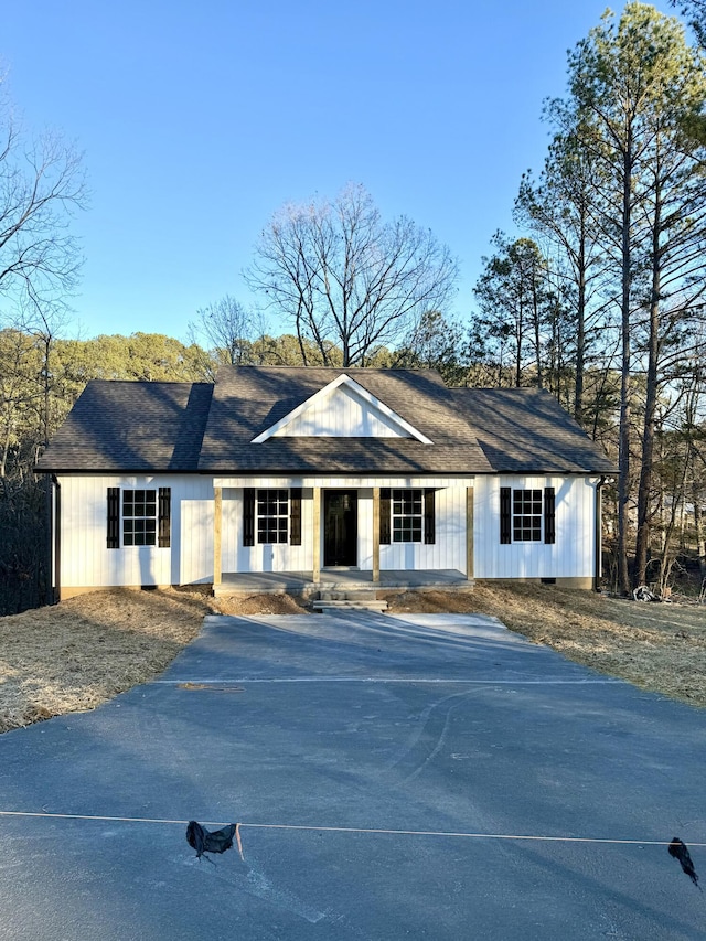 view of ranch-style home