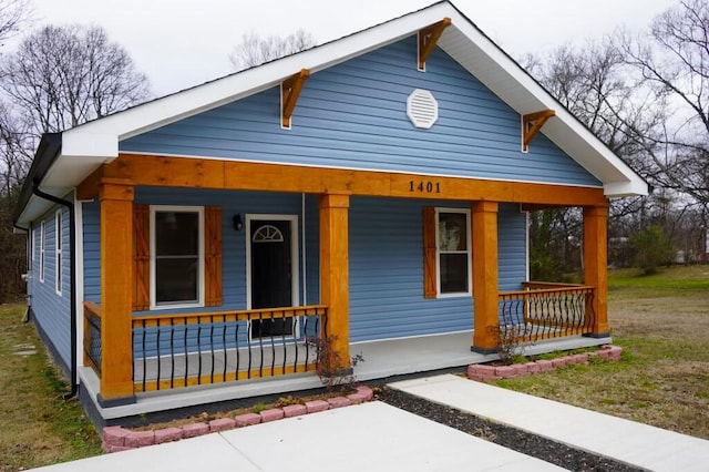 view of front facade with a porch