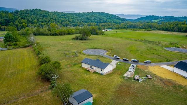 bird's eye view with a mountain view