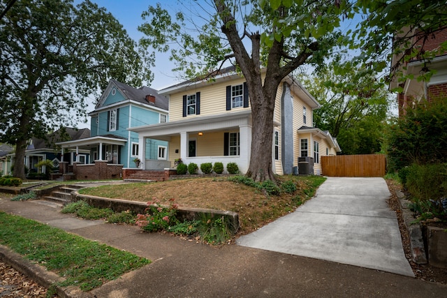 view of front of house with a porch