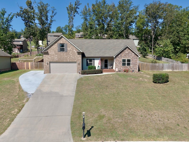 view of front of property with a front yard