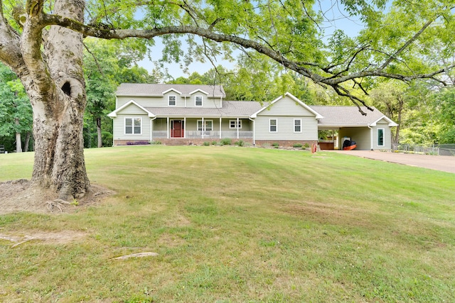 view of front of property with a front lawn and a porch