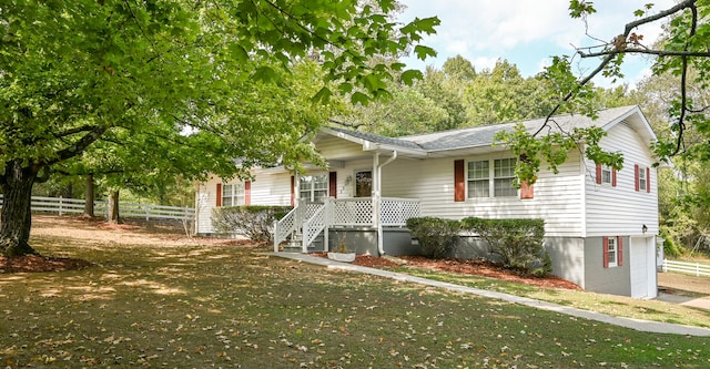 view of front of property