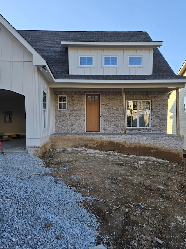 view of front of home