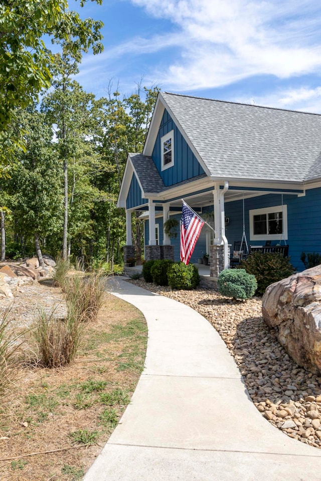 view of front of property with covered porch