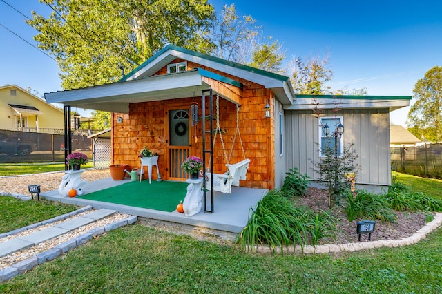 view of outdoor structure with a yard