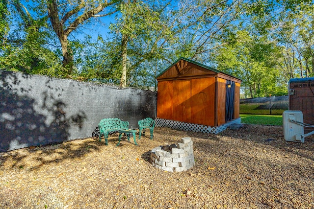 view of outbuilding