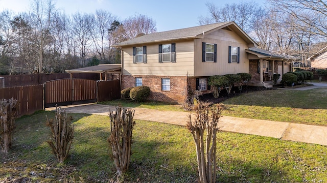 view of front of property with a front lawn