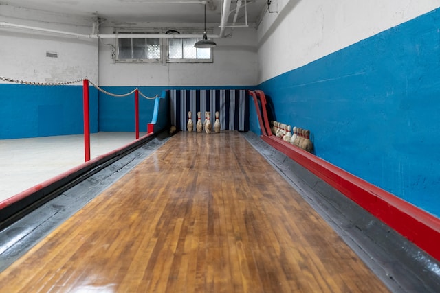 playroom featuring hardwood / wood-style floors