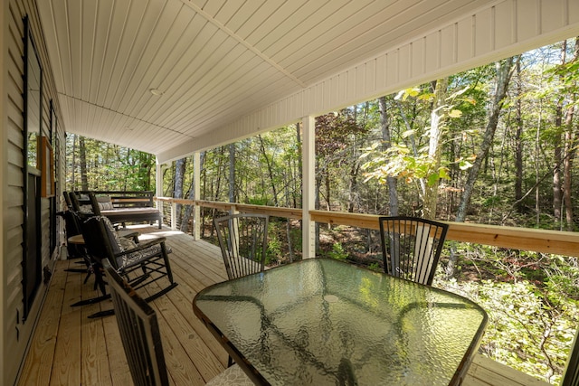 deck featuring outdoor dining space