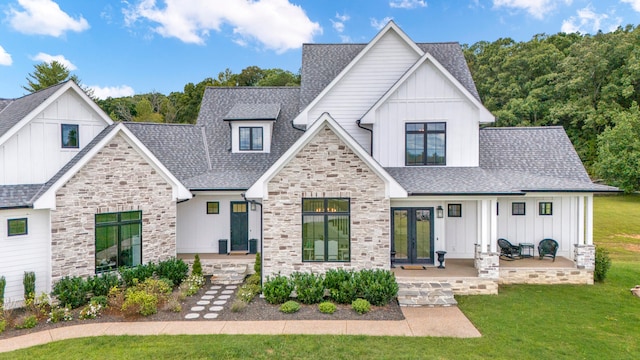 view of front of home with a front yard