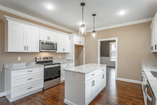 kitchen featuring stainless steel appliances, dark wood-type flooring, and crown molding