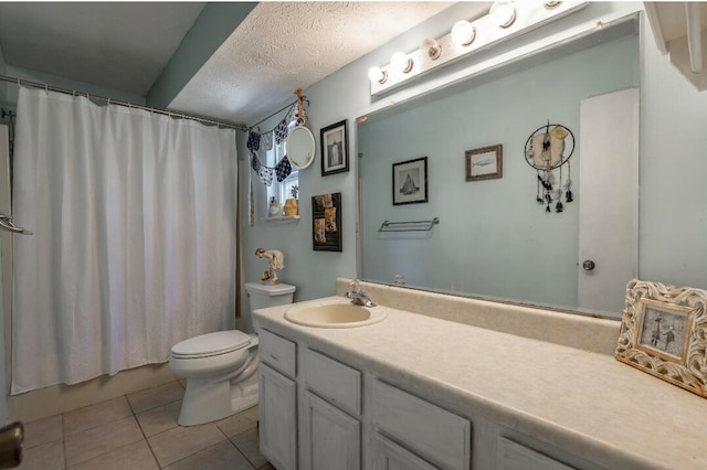 full bathroom featuring a textured ceiling, toilet, shower / bath combo, vanity, and tile patterned flooring