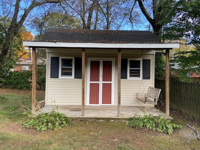 view of outbuilding