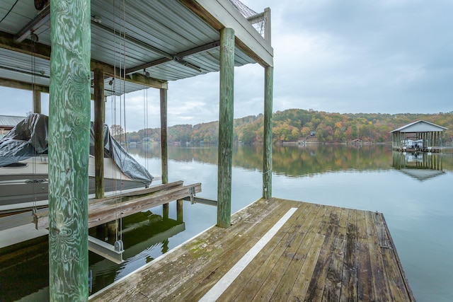 view of dock featuring a water view