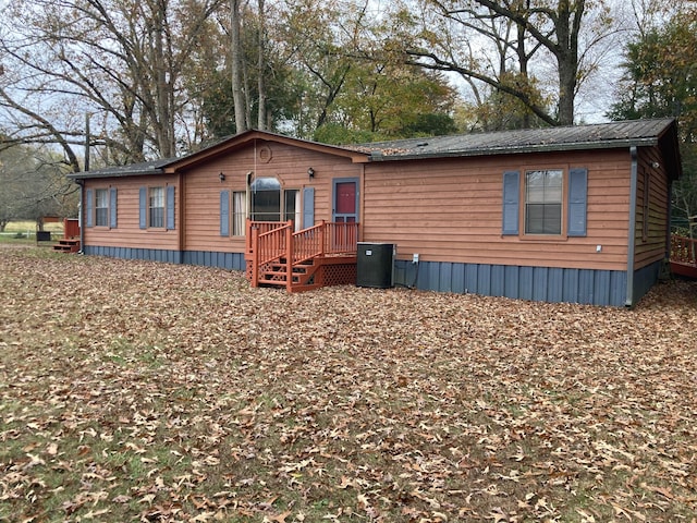 view of front of home with central AC unit