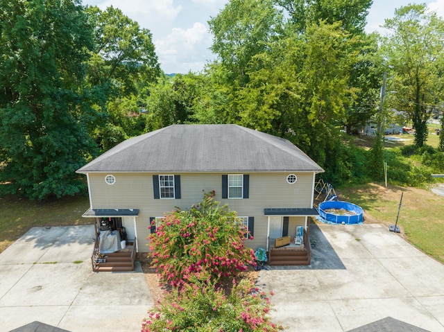 view of front of house