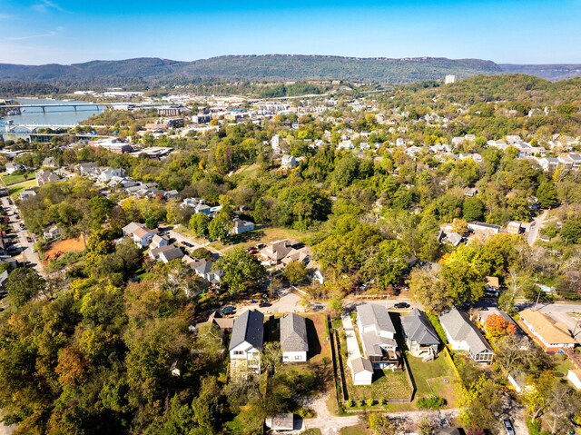 bird's eye view featuring a mountain view