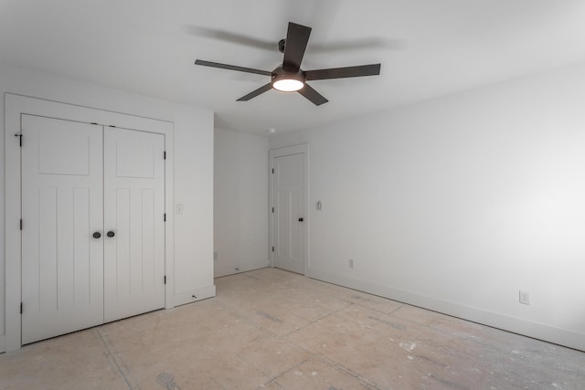 unfurnished bedroom featuring a closet and ceiling fan