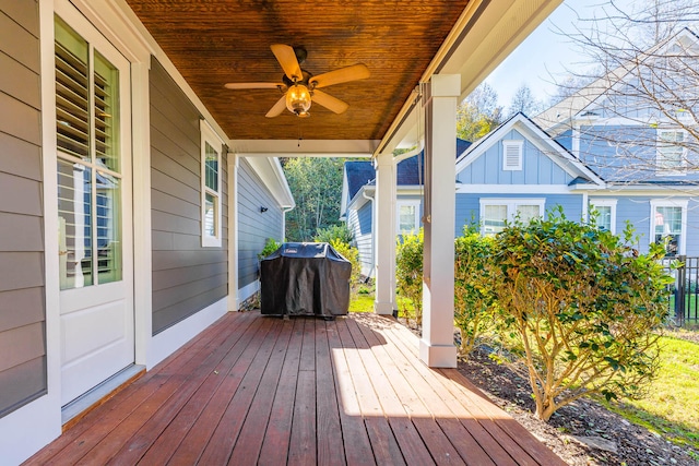 deck featuring ceiling fan