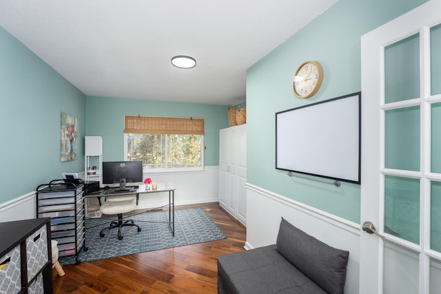 office space with dark hardwood / wood-style floors