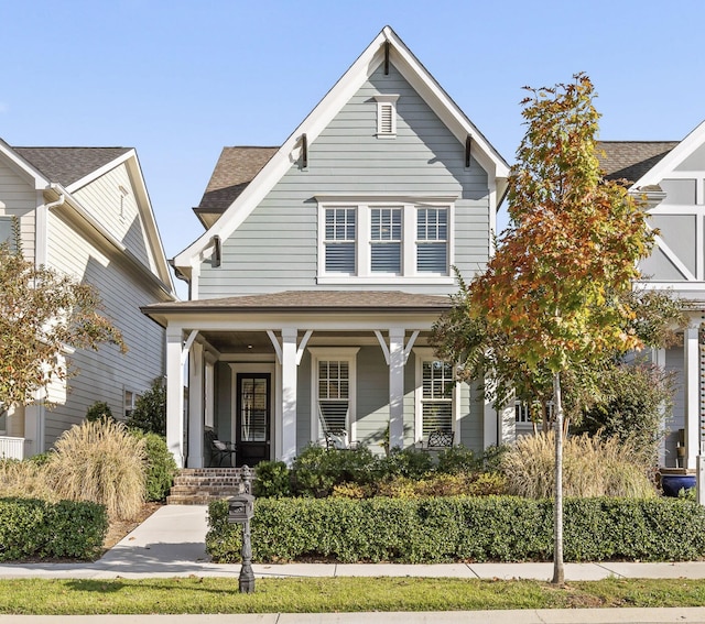 view of front of property featuring a porch