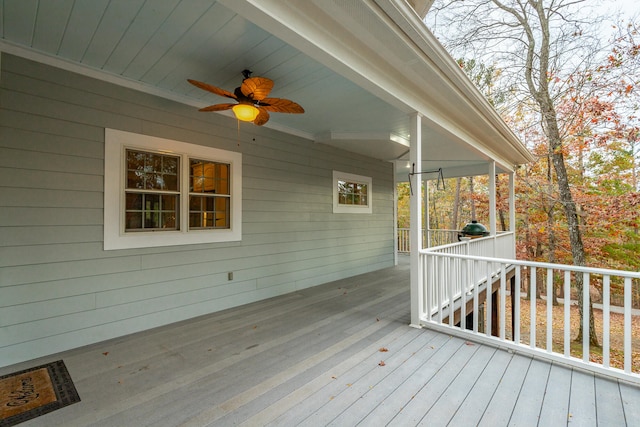 deck featuring ceiling fan