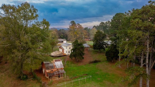 view of aerial view at dusk