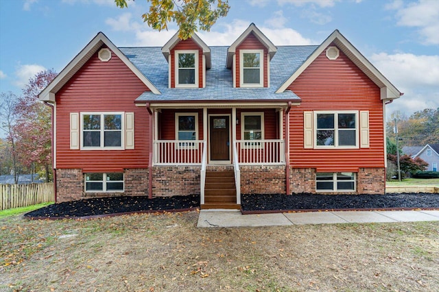 view of front facade with covered porch