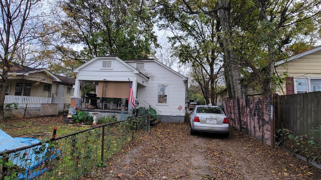 bungalow-style house featuring a porch