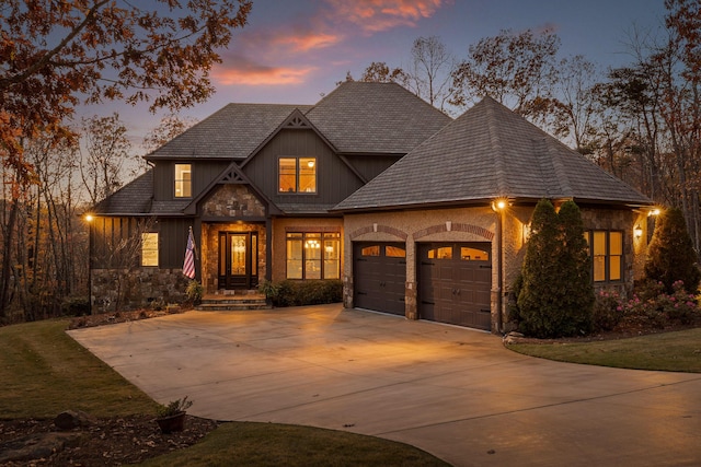 view of front of property featuring a garage