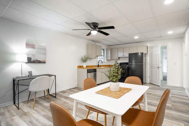 9100 Coventry Ln, Chattanooga, TN 37416 - dining space featuring a ceiling fan, light wood-style floors, recessed lighting, baseboards, and a paneled ceiling