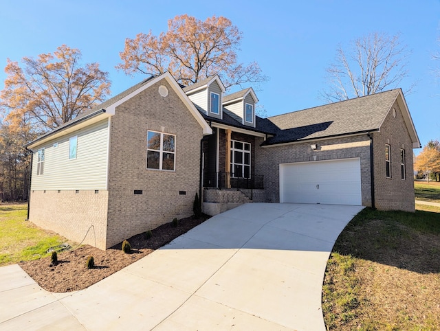 view of front of property featuring a garage