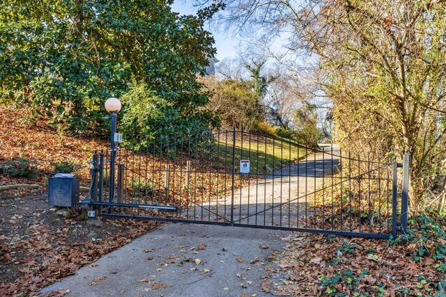 31 Minnekahda Pl, Chattanooga, TN 37405 - photo 7