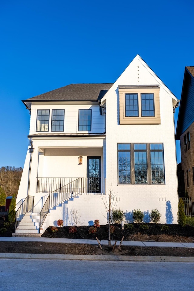 view of front of house with stucco siding