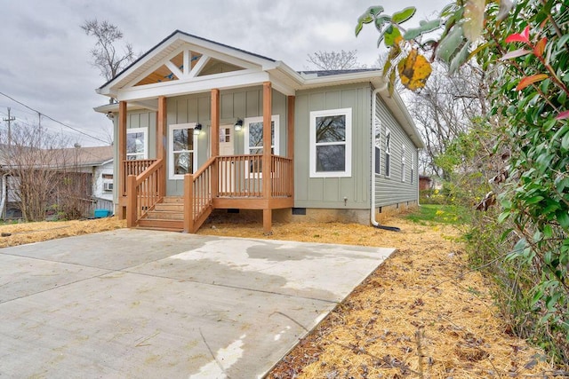 view of front of home