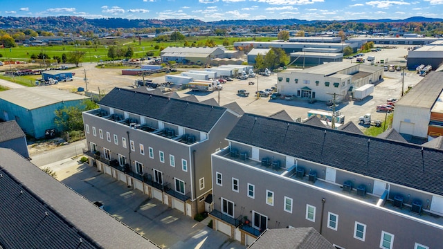 bird's eye view with a mountain view