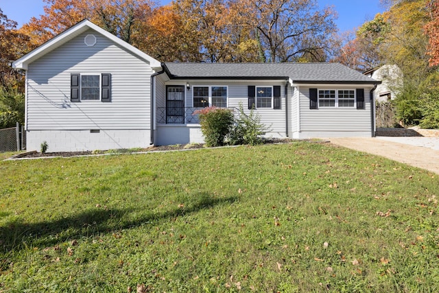 single story home with a front lawn